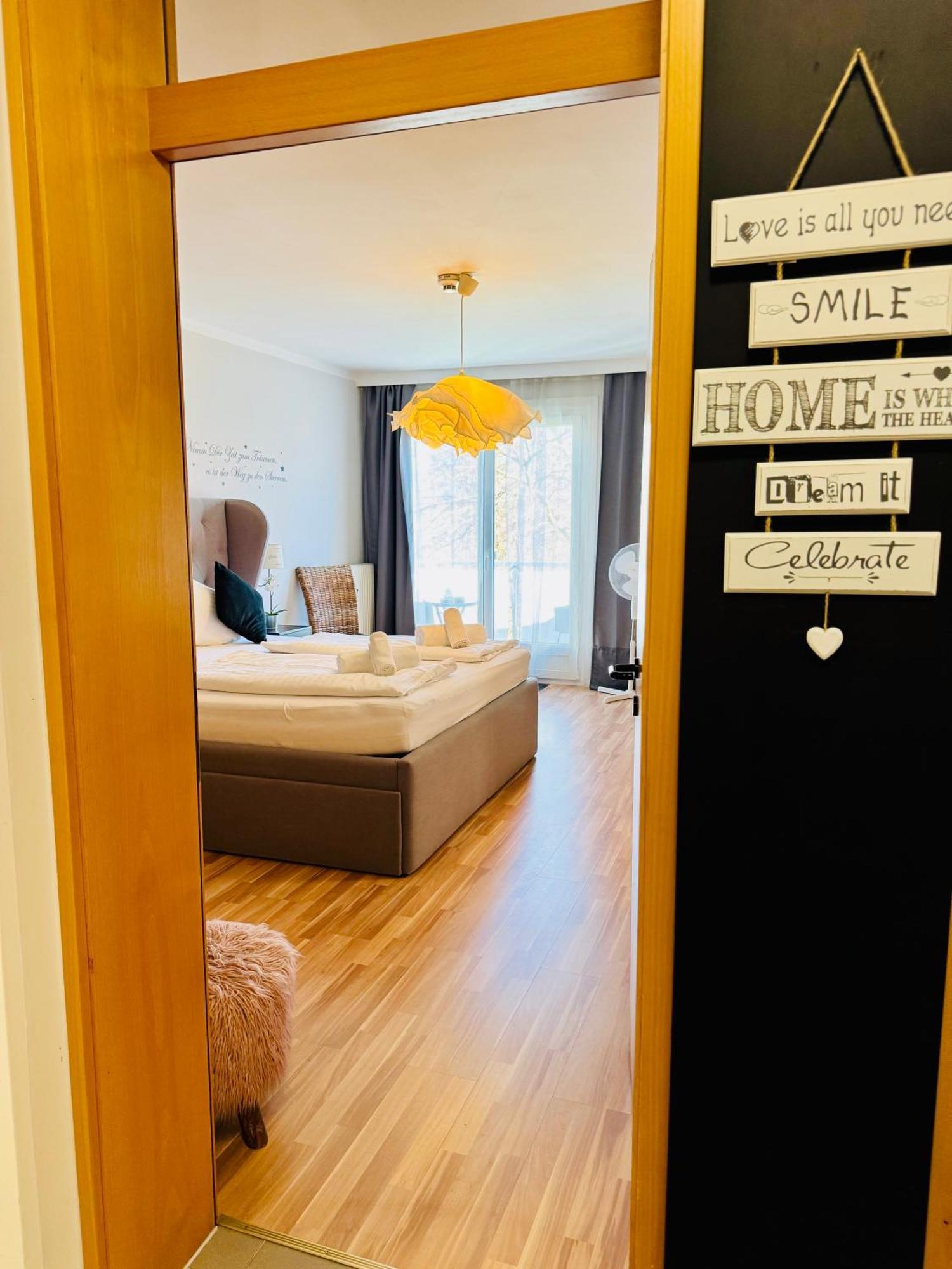 Happystayapartments Филах Екстериор снимка